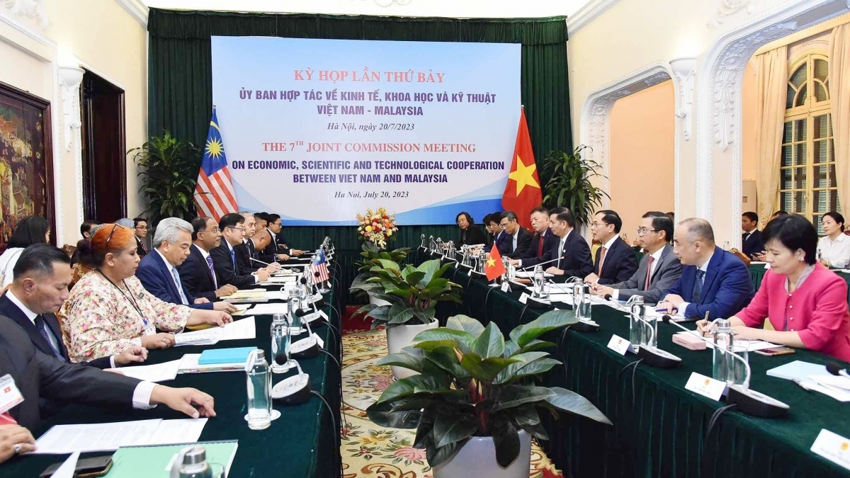 Vietnam, Malaysia target US$18 billion bilateral trade turnover